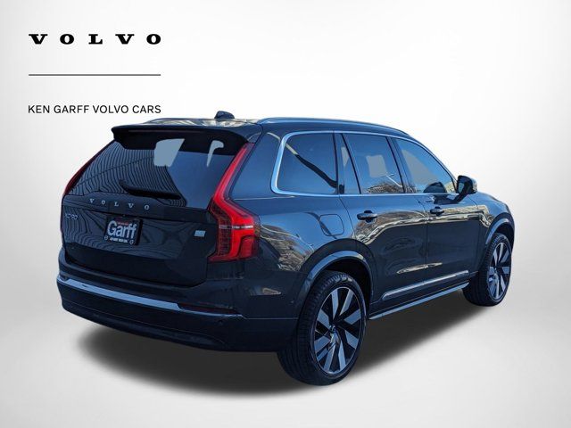 2023 Volvo XC90 Recharge Plug-In Hybrid Ultimate Bright Theme