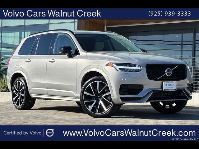 2023 Volvo XC90 Recharge Plug-In Hybrid Ultimate Dark Theme