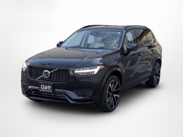 2023 Volvo XC90 Recharge Plug-In Hybrid Ultimate Dark Theme