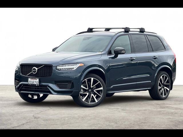 2023 Volvo XC90 Recharge Plug-In Hybrid Ultimate Dark Theme