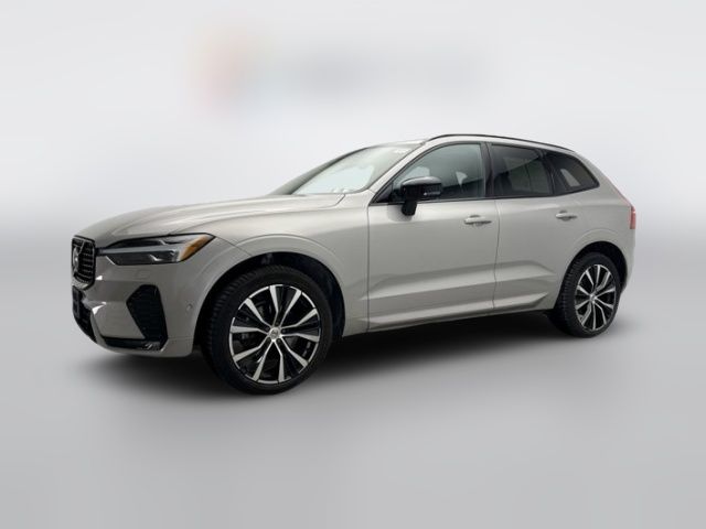 2023 Volvo XC60 Plus Dark Theme