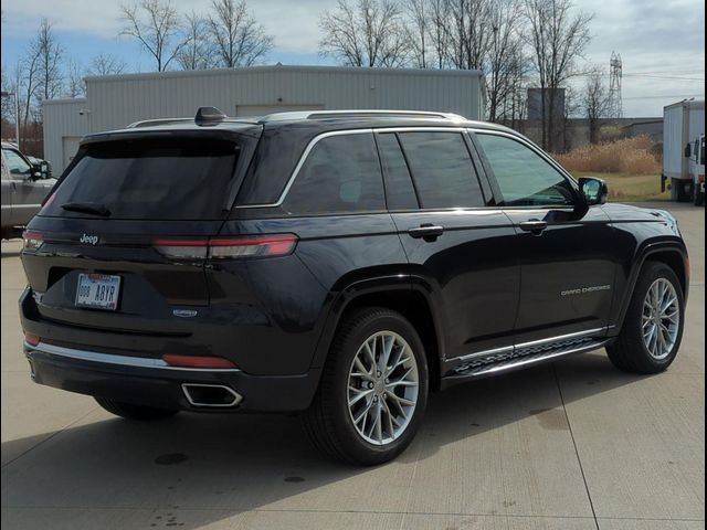 2023 Jeep Grand Cherokee Summit