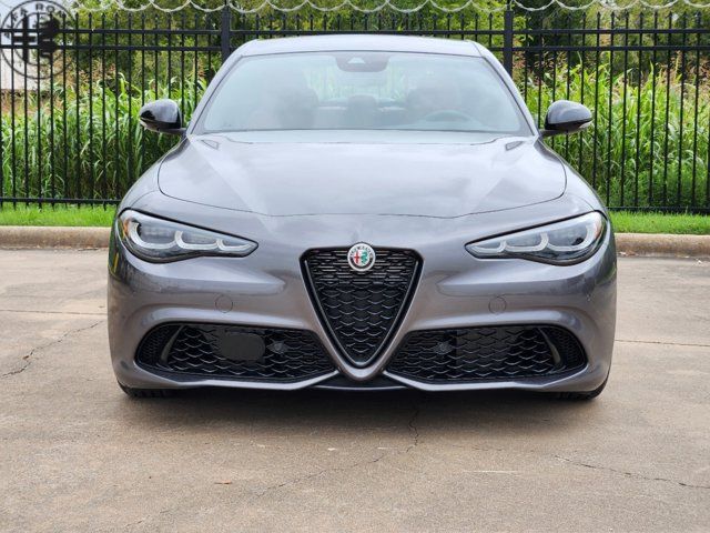 2024 Alfa Romeo Giulia Base