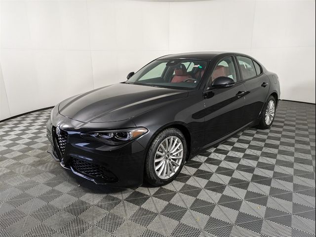 2024 Alfa Romeo Giulia Base