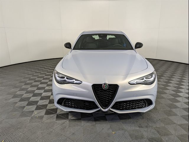 2024 Alfa Romeo Giulia Base