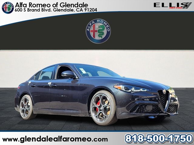 2024 Alfa Romeo Giulia Competizione