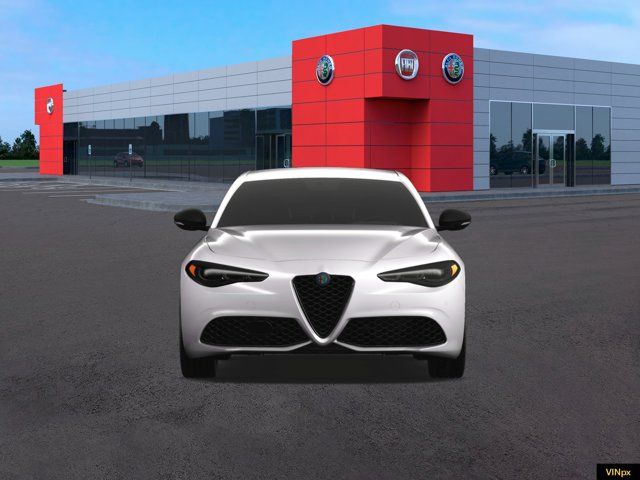 2024 Alfa Romeo Giulia Base