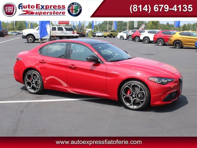 2024 Alfa Romeo Giulia Veloce