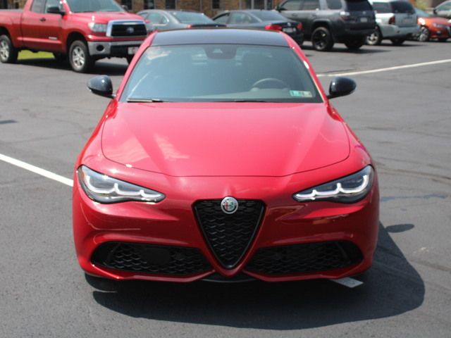 2024 Alfa Romeo Giulia Veloce