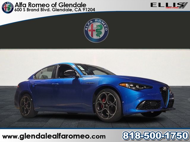 2024 Alfa Romeo Giulia Competizione