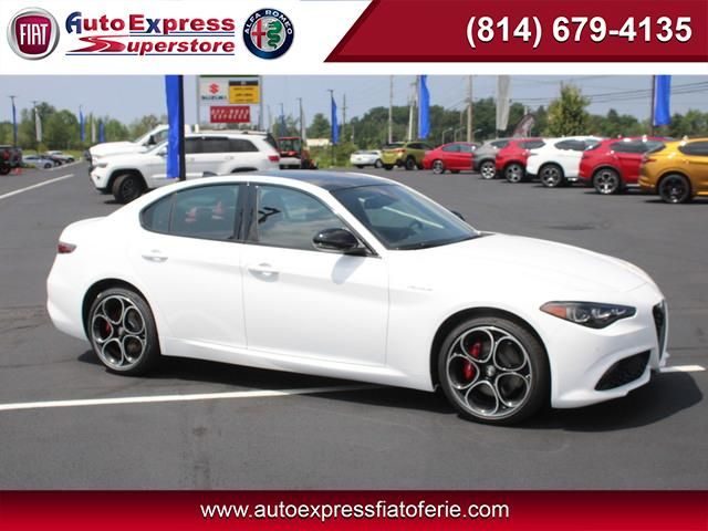 2024 Alfa Romeo Giulia Veloce