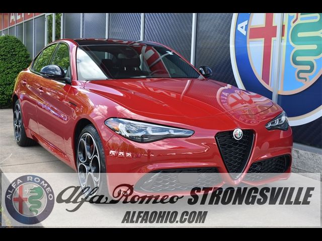 2024 Alfa Romeo Giulia Competizione