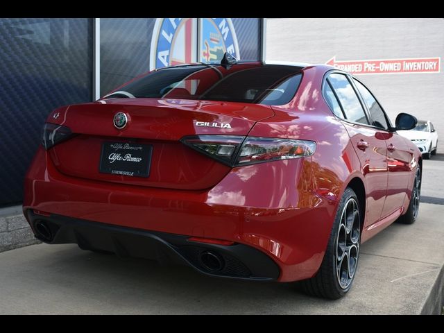 2024 Alfa Romeo Giulia Competizione