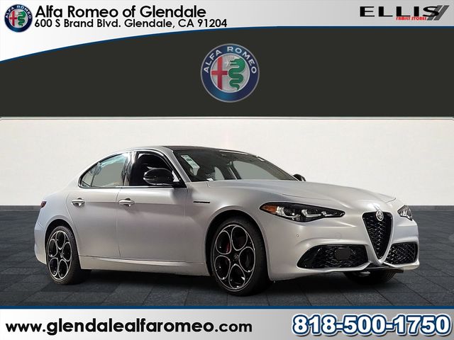 2024 Alfa Romeo Giulia Competizione