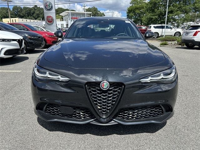 2024 Alfa Romeo Giulia Competizione