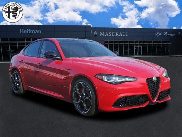 2024 Alfa Romeo Giulia Competizione