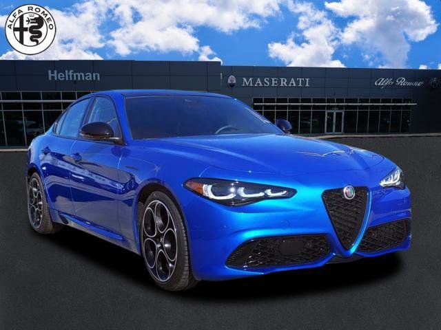 2024 Alfa Romeo Giulia Competizione