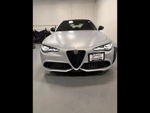 2024 Alfa Romeo Giulia Competizione