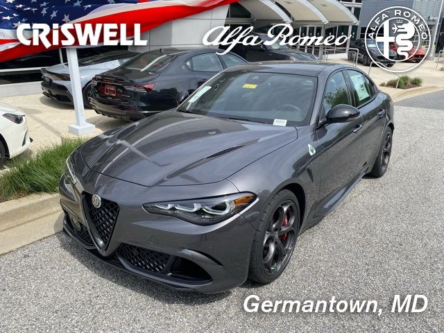 2024 Alfa Romeo Giulia Quadrifoglio