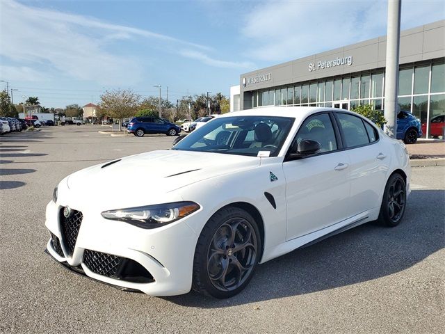 2024 Alfa Romeo Giulia Quadrifoglio Supersport