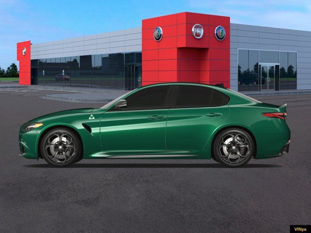 2024 Alfa Romeo Giulia Quadrifoglio