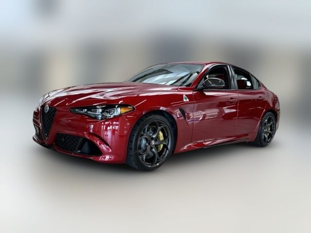 2024 Alfa Romeo Giulia Quadrifoglio Carbon