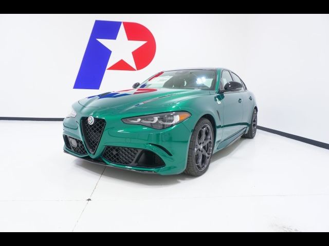 2024 Alfa Romeo Giulia Quadrifoglio