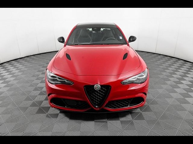 2024 Alfa Romeo Giulia Quadrifoglio