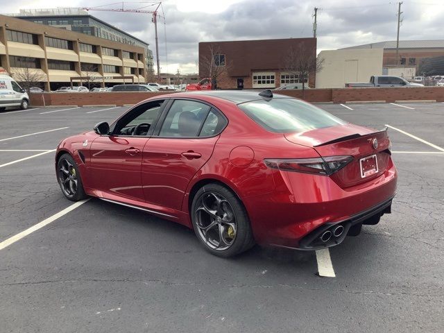 2024 Alfa Romeo Giulia Quadrifoglio Carbon