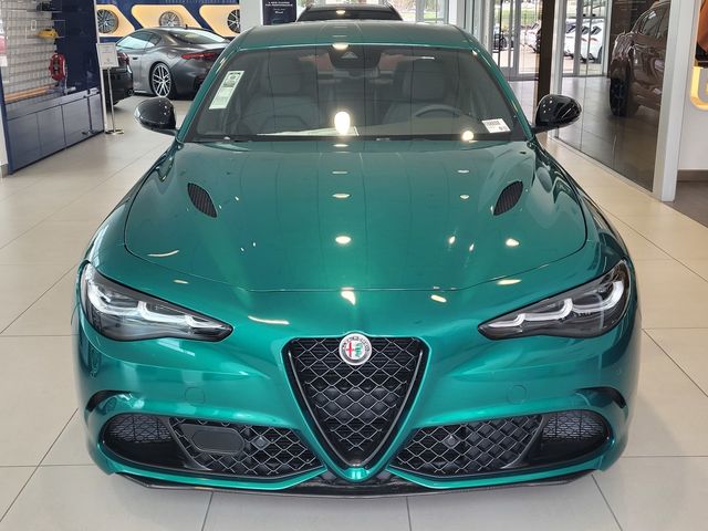 2024 Alfa Romeo Giulia Quadrifoglio