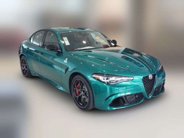 2024 Alfa Romeo Giulia Quadrifoglio