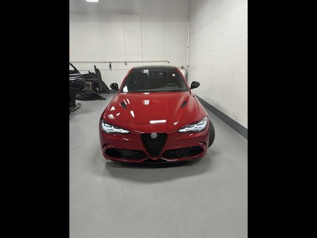 2024 Alfa Romeo Giulia Quadrifoglio