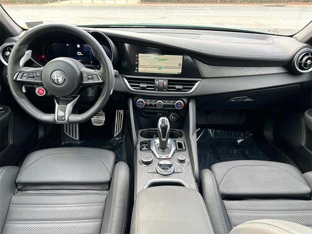 2024 Alfa Romeo Giulia Quadrifoglio