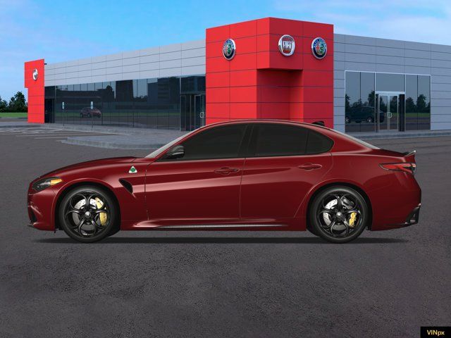 2024 Alfa Romeo Giulia Quadrifoglio Carbon