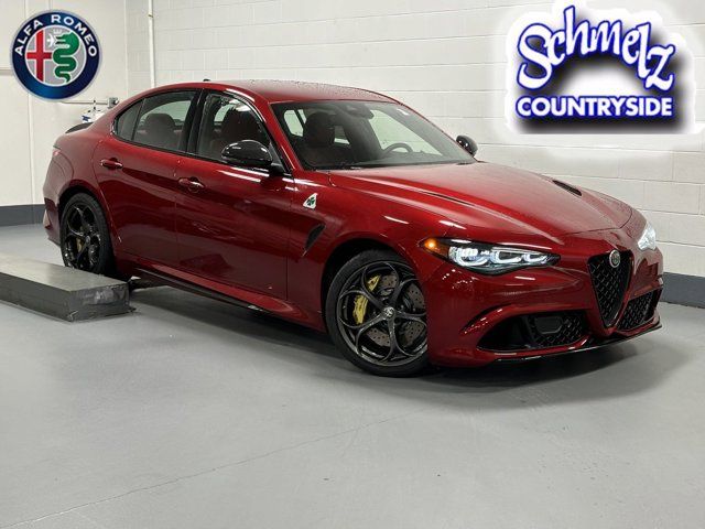 2024 Alfa Romeo Giulia Quadrifoglio Carbon