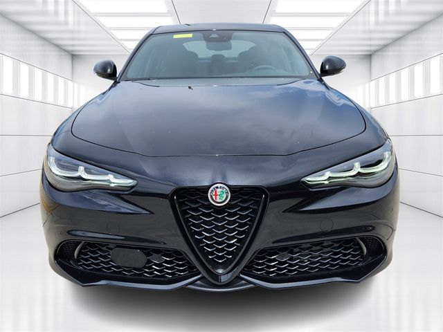 2024 Alfa Romeo Giulia Base