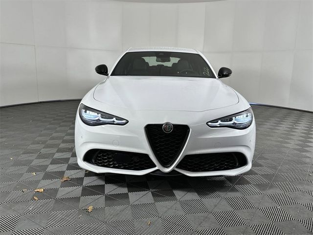 2024 Alfa Romeo Giulia Base