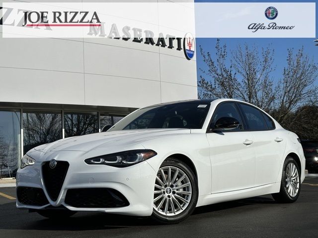 2024 Alfa Romeo Giulia Base