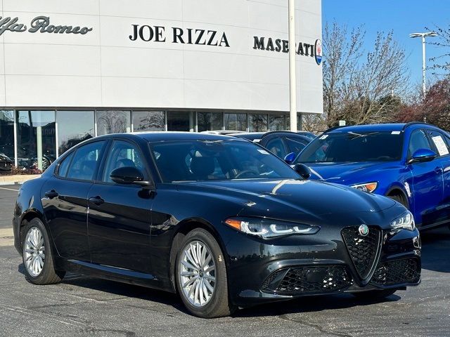 2024 Alfa Romeo Giulia Base