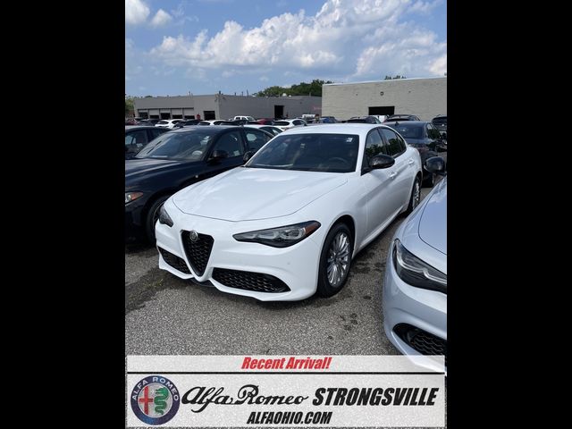 2024 Alfa Romeo Giulia Base