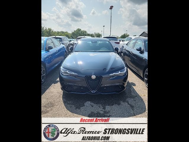 2024 Alfa Romeo Giulia Base