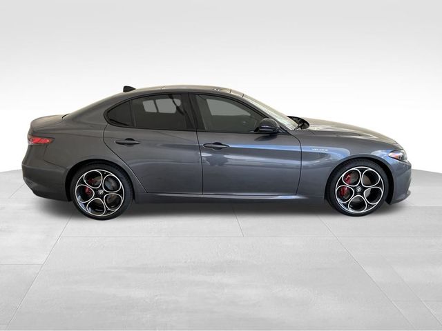 2024 Alfa Romeo Giulia Veloce