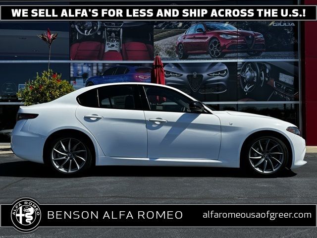 2024 Alfa Romeo Giulia Ti