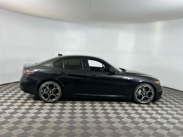 2024 Alfa Romeo Giulia Ti