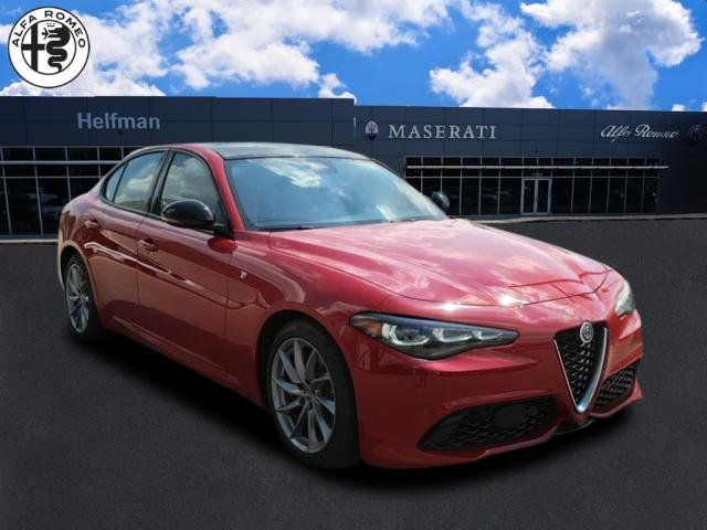 2024 Alfa Romeo Giulia Ti