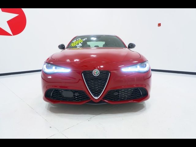 2024 Alfa Romeo Giulia Ti