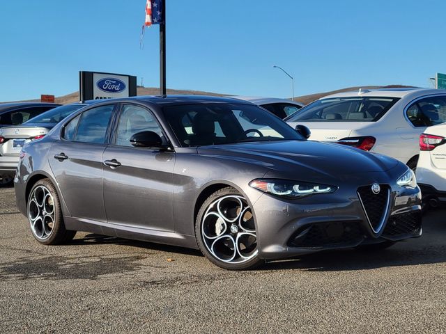 2024 Alfa Romeo Giulia Ti