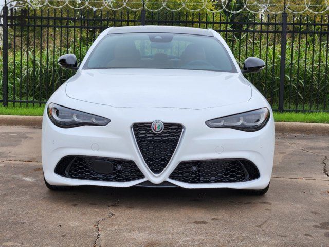 2024 Alfa Romeo Giulia Ti