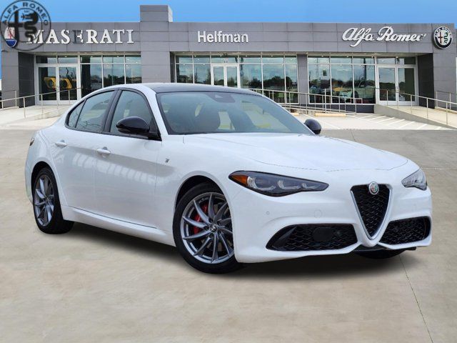 2024 Alfa Romeo Giulia Ti