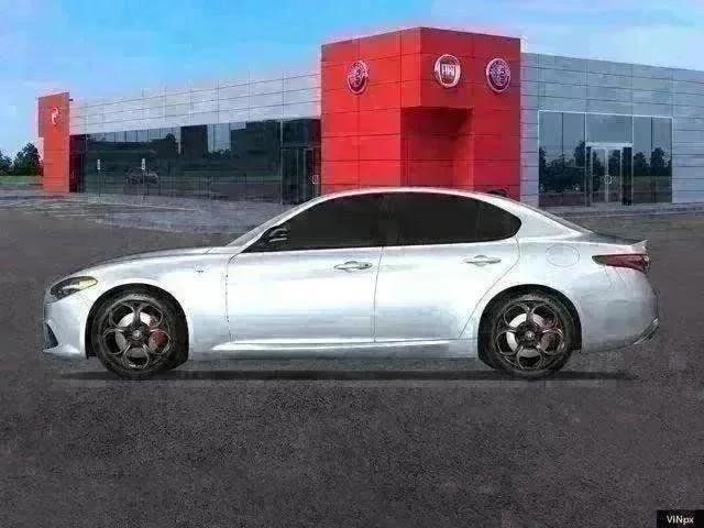 2024 Alfa Romeo Giulia Ti